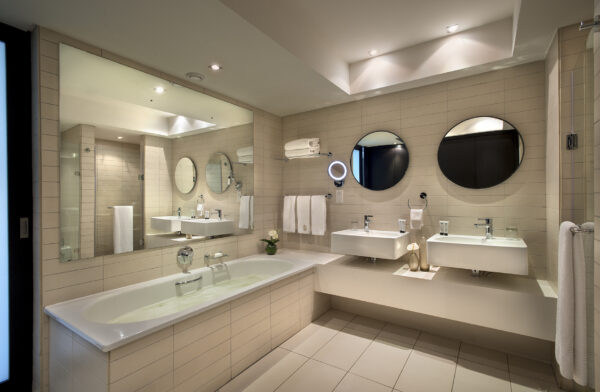 Superior Suite - Image 3
