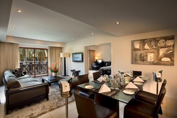 Executive Suite - Image 4