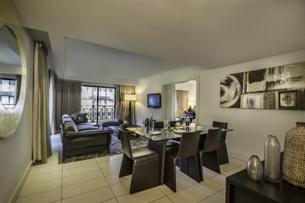 Executive Suite - Image 5
