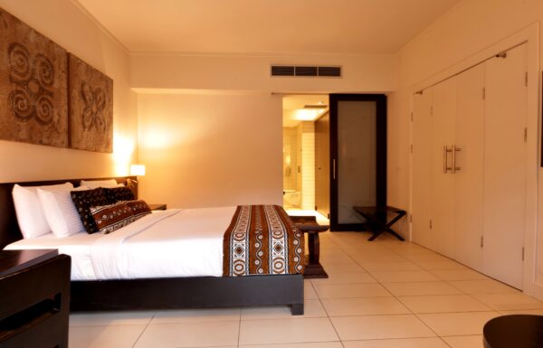 Executive Suite - Image 2